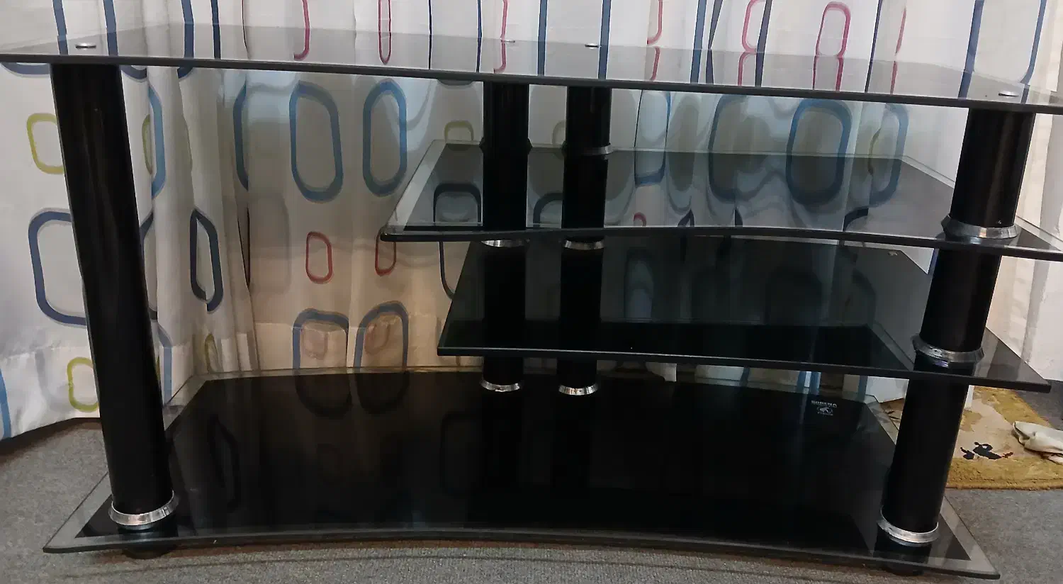 میز تلویزیون شیشه ای|میز تلویزیون|رشت, بیجارپس|دیوار