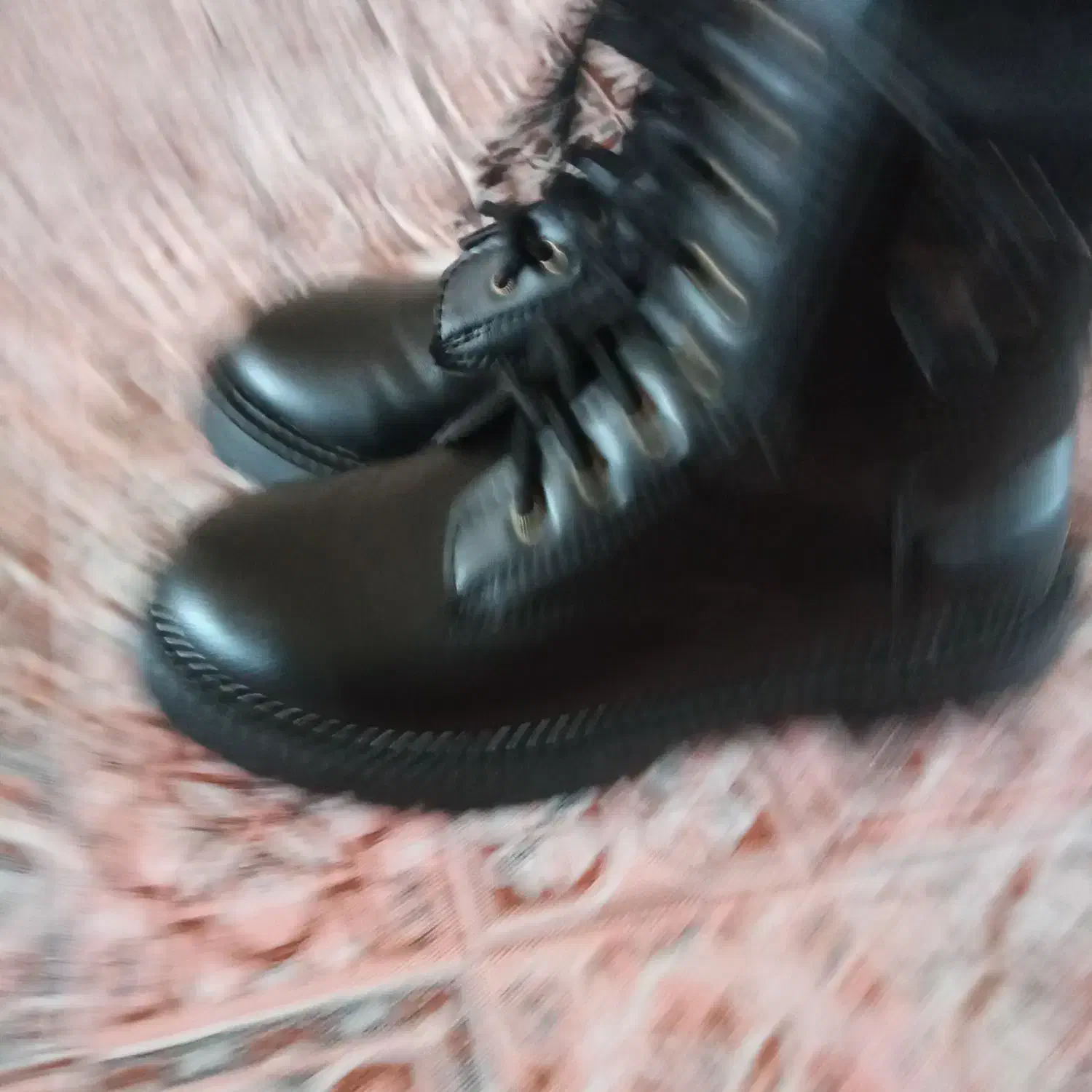 کیف و کفش|کیف، کفش، کمربند|سامن, |دیوار