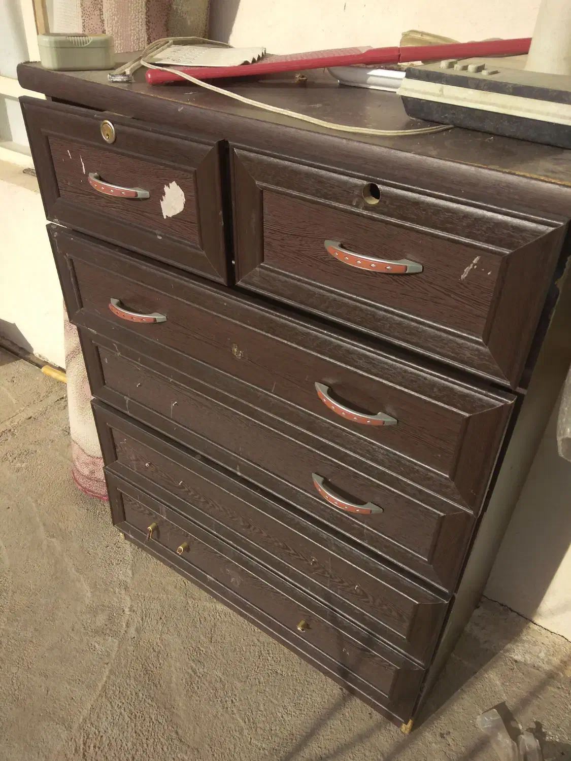 دراور|جاکفشی، کمد، دراور|الشتر, |دیوار