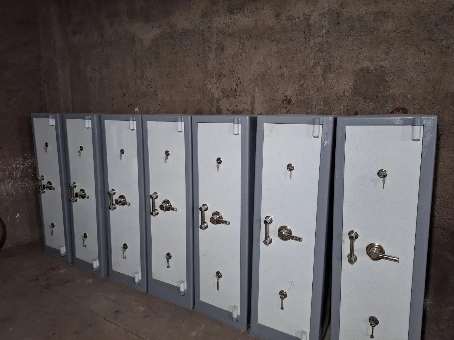 فروش انواع گاوصندوق های نسوز|ابزارآلات|بندر گناوه, |دیوار