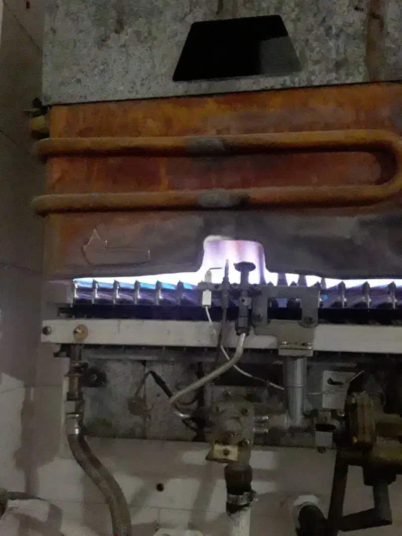 آبگرم کن بوتان سالم|آبگرمکن، پکیج، شوفاژ|قزوین, |دیوار