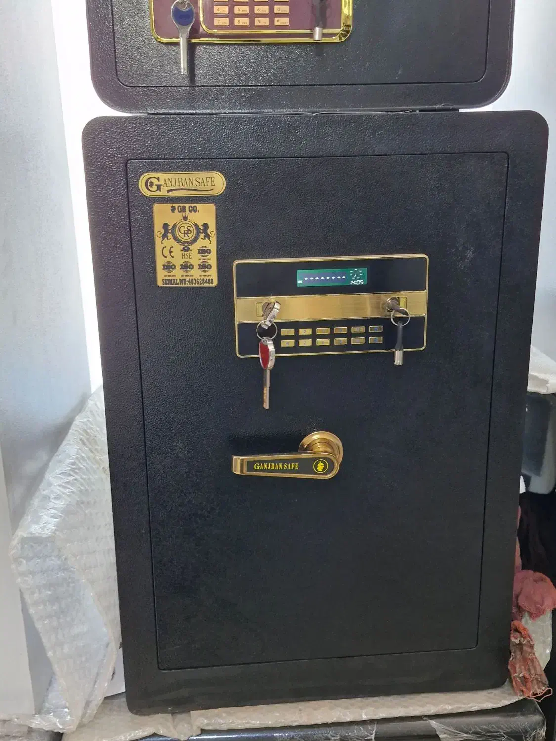 گاوصندوق با رمز دیجیتالی درب 10 میل گاو صندوق|ابزارآلات|تبریز, |دیوار