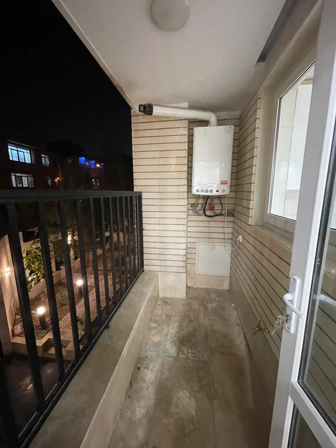 ۱۴۰متر۳خواب ۱خواب مستر نوساز شخصی ساز چیتگر کوهک