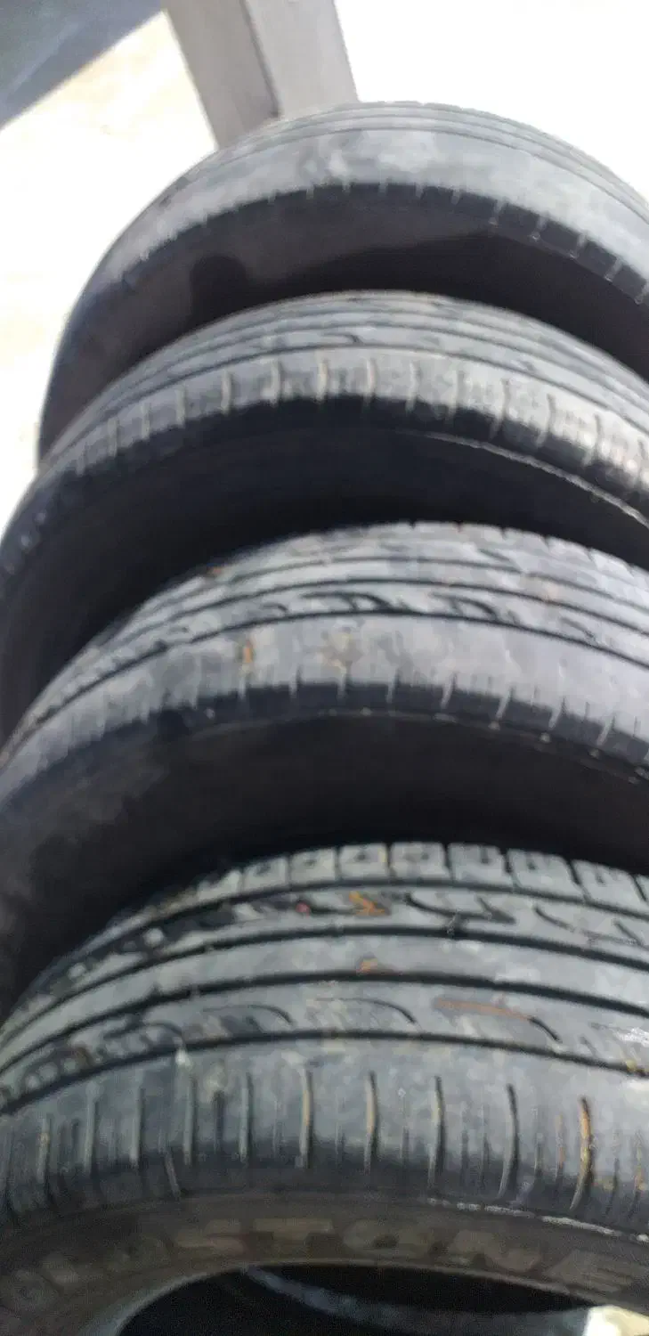 لاستیک ۲۰۶ سالم|قطعات یدکی و لوازم جانبی|طاغنکوه, |دیوار