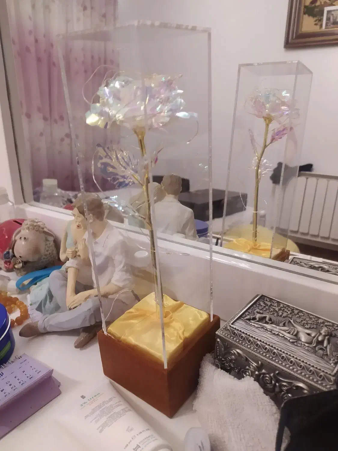 چراغ خواب|چراغ خواب و آباژور|تهران, نیروی هوایی (پیروزی)|دیوار