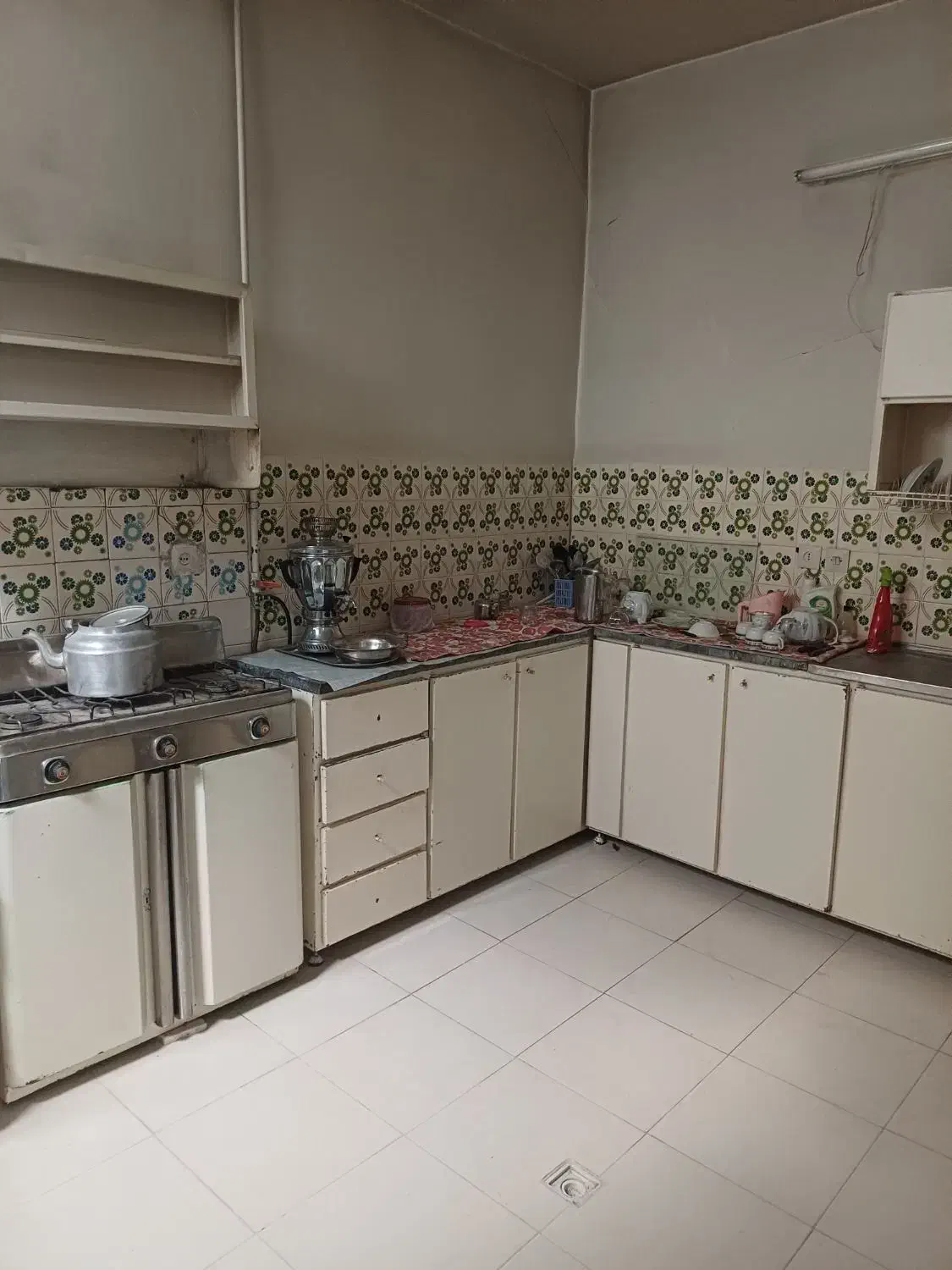 منزل ویلایی ۲۰۰متری میرزاطاهرغربی فروش نقدی|فروش خانه و ویلا|اصفهان, نصرآباد|دیوار