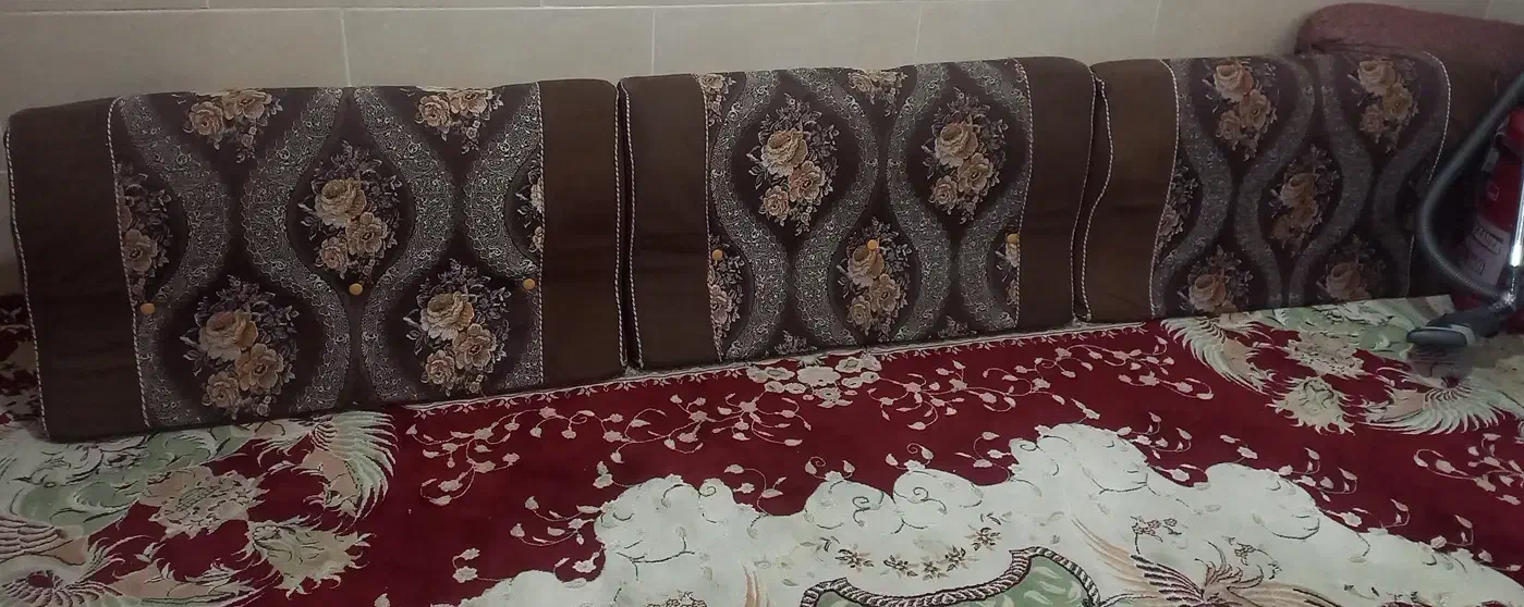 پشتی|پشتی|شیراز, محراب|دیوار