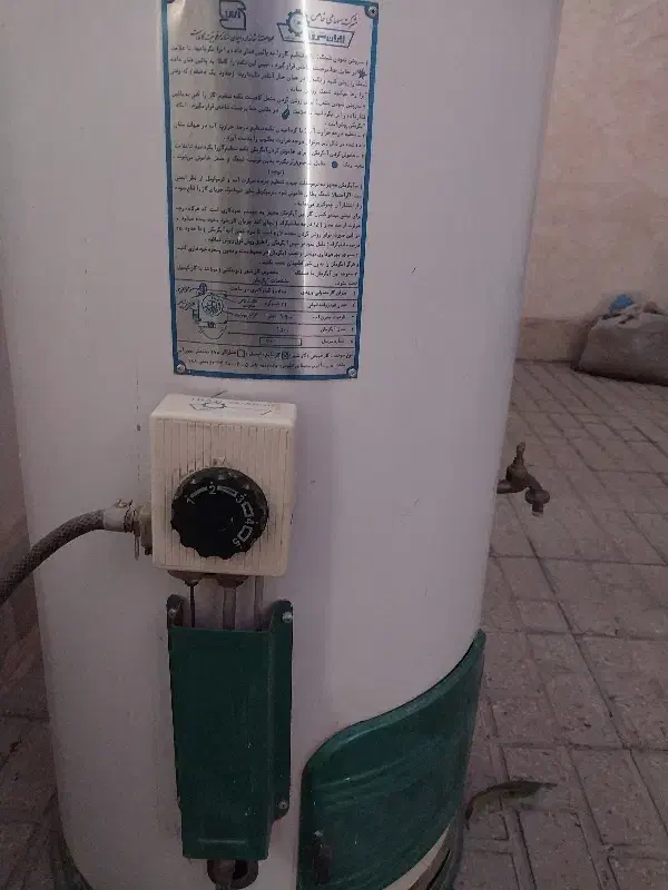 آبگرمکن مخزن بزرگ|آبگرمکن، پکیج، شوفاژ|قوچان, |دیوار