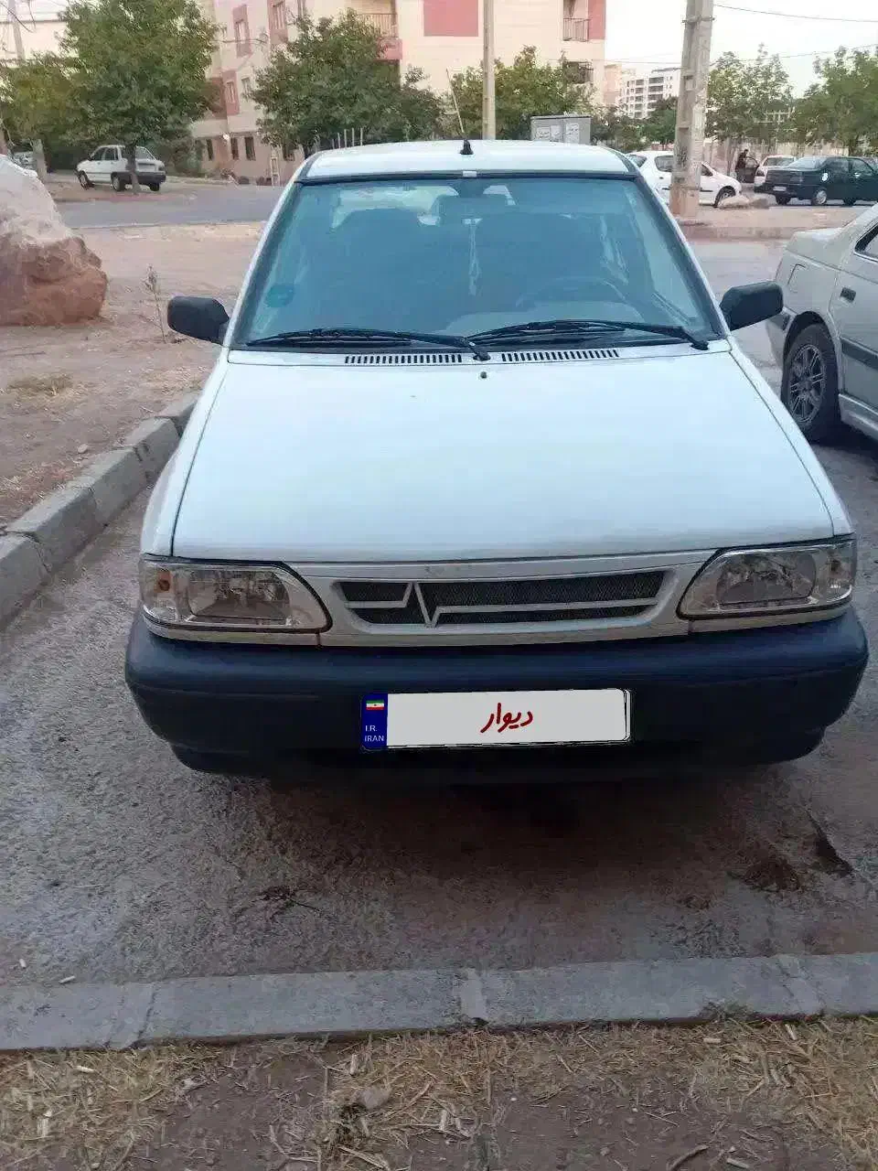 پراید مدل ۹۱|خودرو سواری و وانت|هشتگرد, شهرک ارم شرقی|دیوار