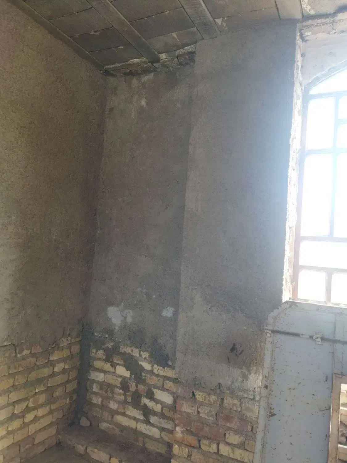 مناسب انباری|اجارهٔ مغازه و غرفه|داراب, |دیوار