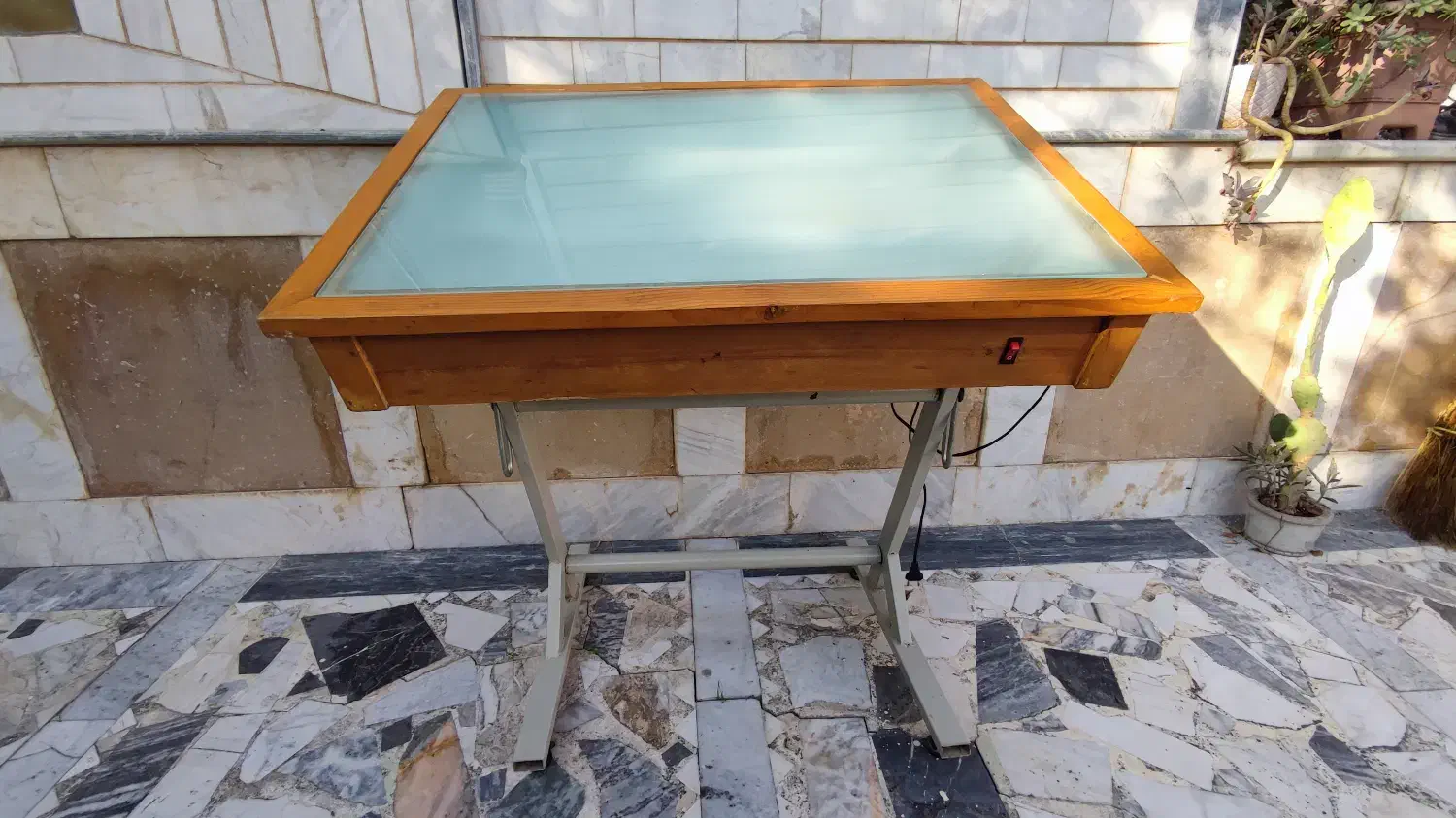 میز نور نقشه کشی|میز تحریر و کامپیوتر|بهشهر, |دیوار