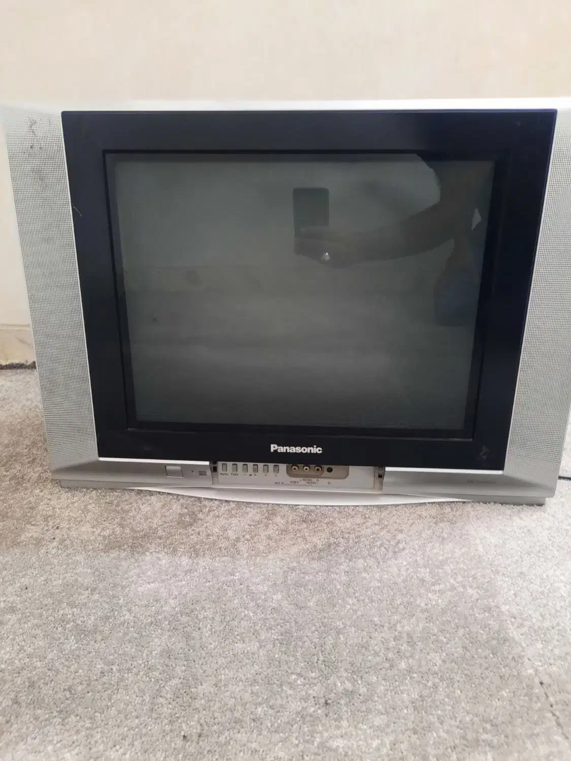 تلویزیون ۲۱|تلویزیون و پروژکتور|شیراز, زرهی|دیوار