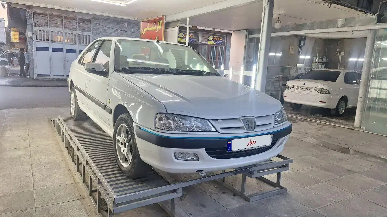 پژو پارس مدل ۹۵ بدون رنگ|خودرو سواری و وانت|بروجرد, |دیوار