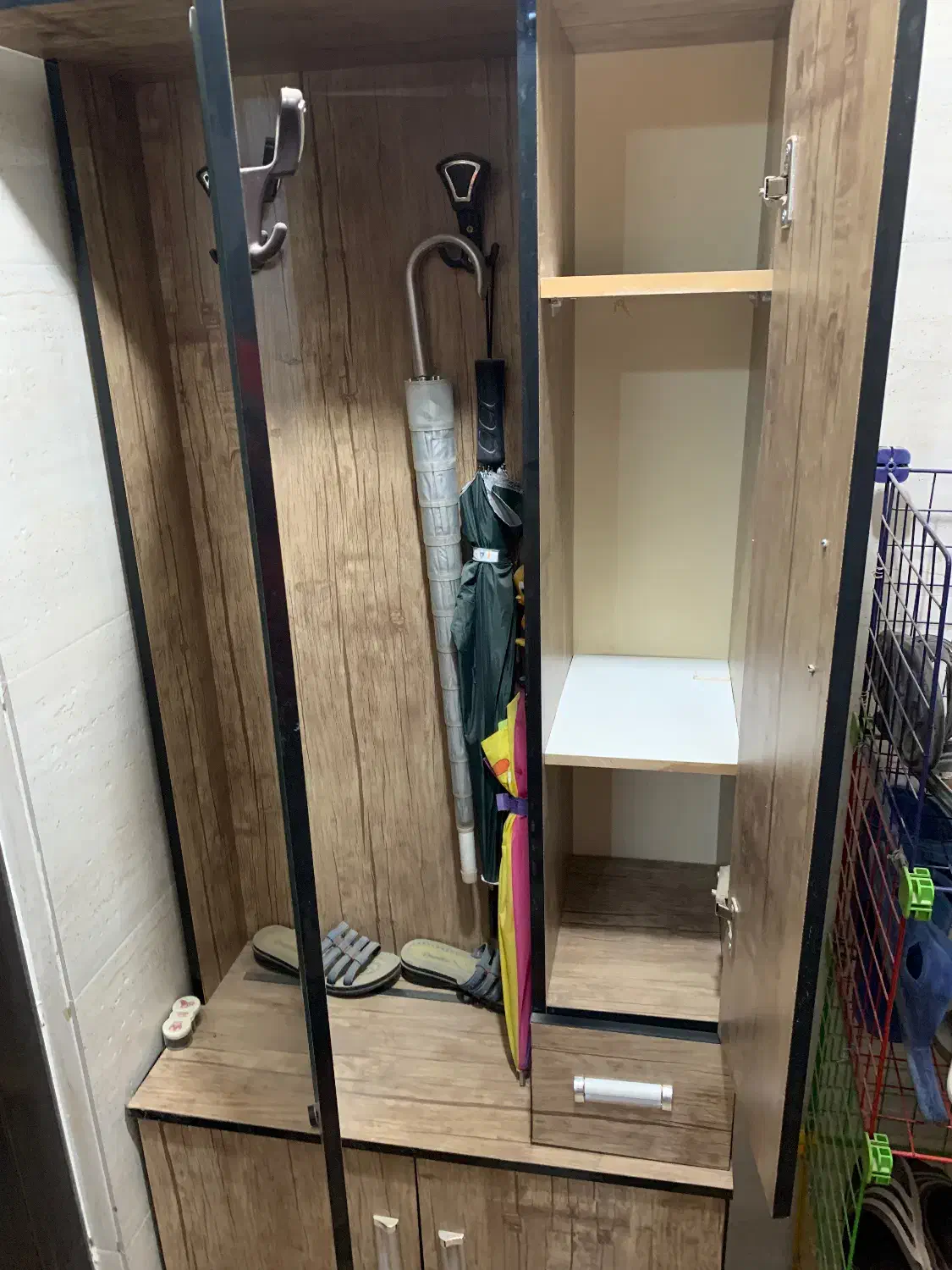 جاکفشی کمدی|جاکفشی، کمد، دراور|بندر ماهشهر, |دیوار