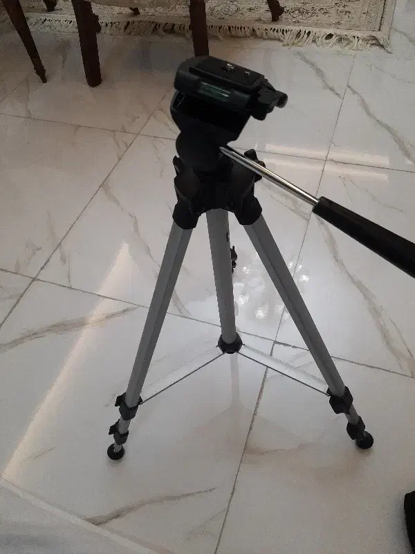 پایه دوربین|دوربین عکاسی و فیلم‌برداری|کرج, کوی کارمندان جنوبی|دیوار