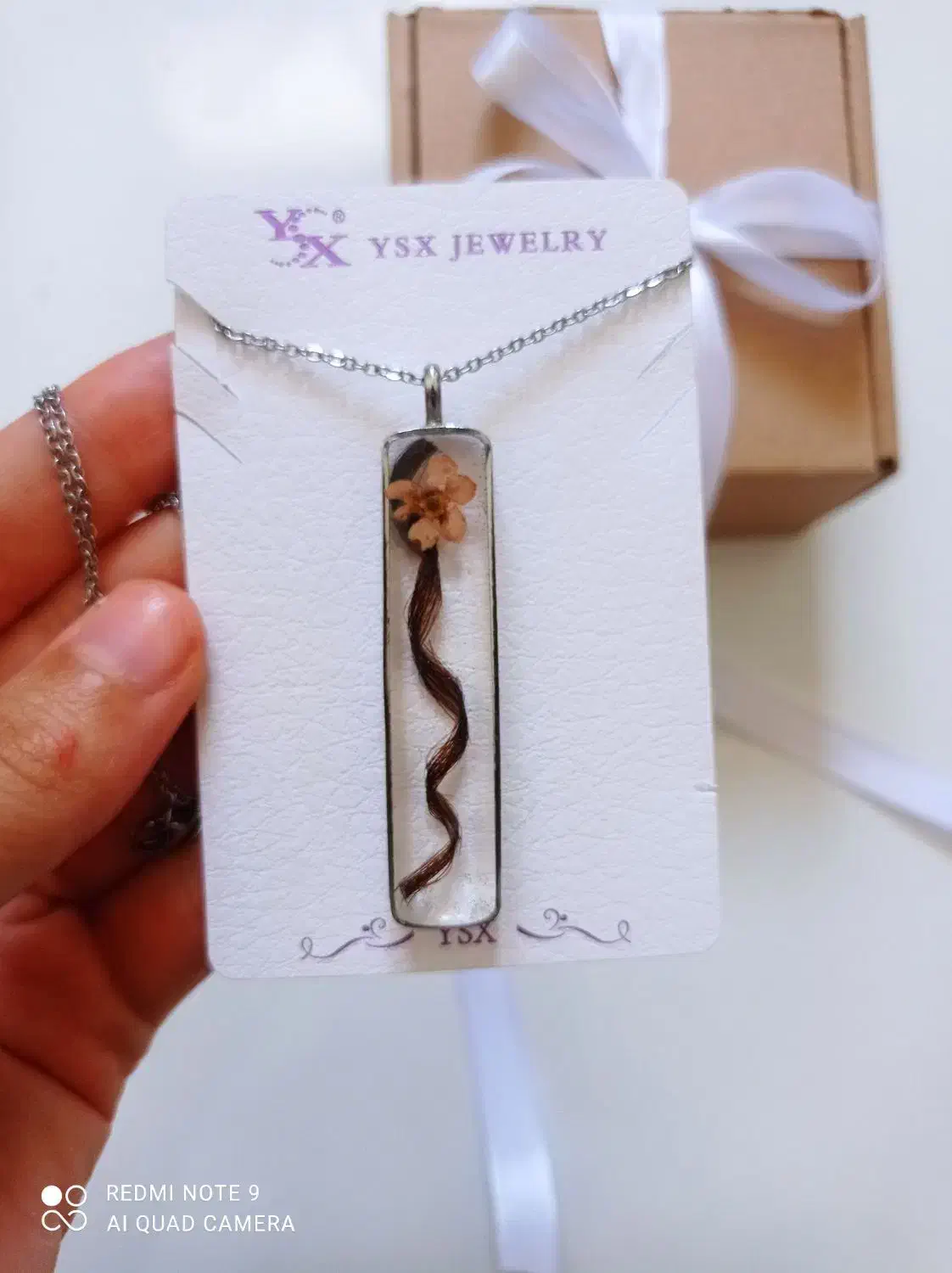 آویز و جاسوییچی رزینی|زیورآلات و اکسسوری|بانه, |دیوار