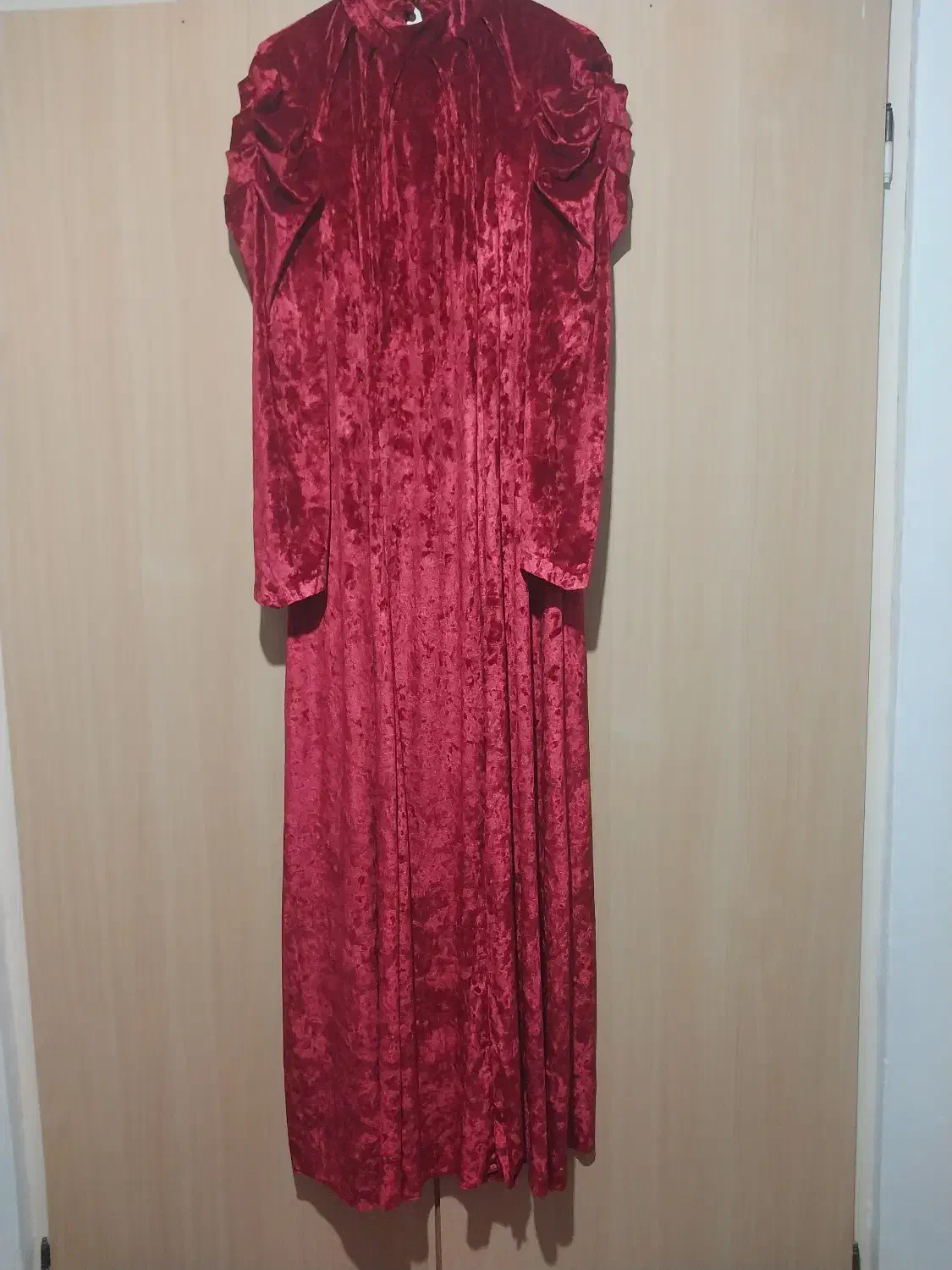 لباس مجلسی (یلدایی)|لباس|محمدیه-قزوین, |دیوار