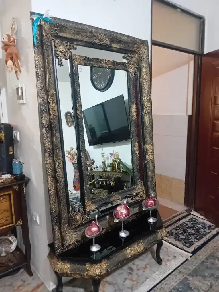 آینه و کنسول|مبلمان خانگی و میز عسلی|کرج, حصارک پایین|دیوار