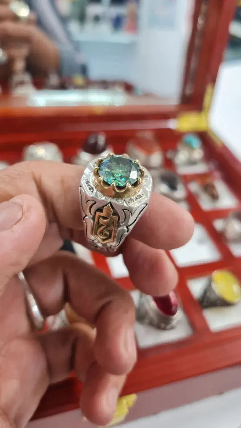 انگشتر موزنایت الماس روس|جواهرات|یزد, |دیوار