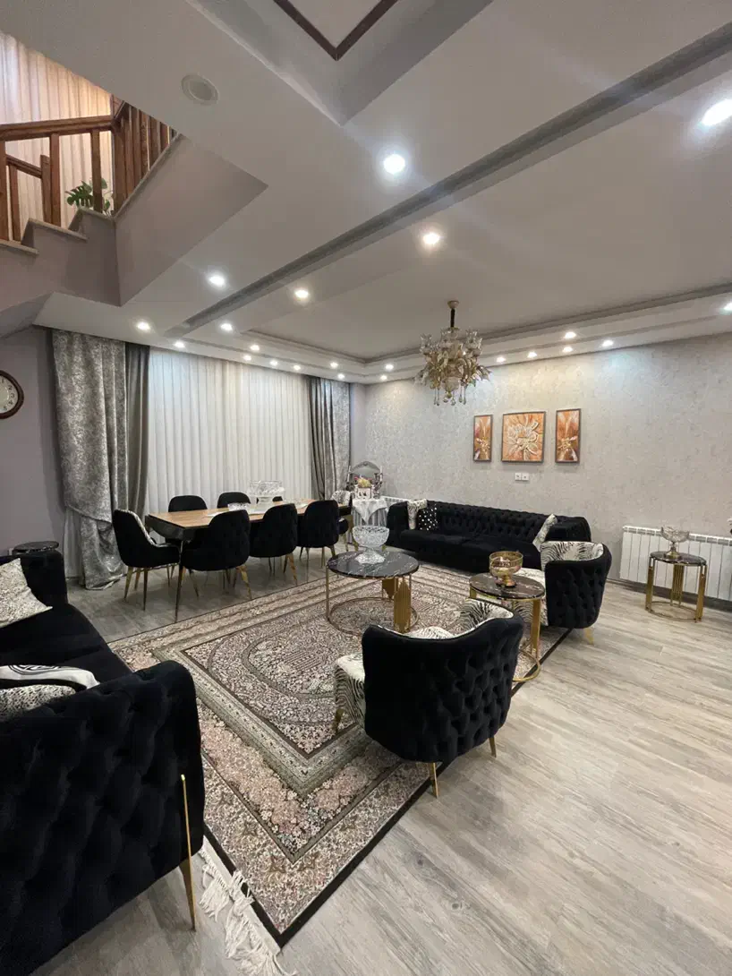 فروش مبل و ناهار خوری چستر پایه طلایی|مبلمان خانگی و میز عسلی|رشت, منظریه|دیوار