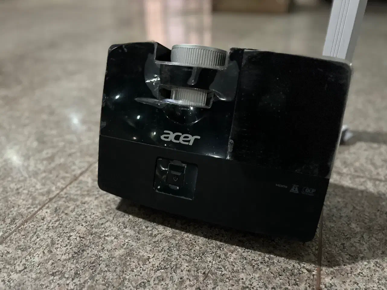 پرژکتور acer|تلویزیون و پروژکتور|تهران, ولنجک|دیوار