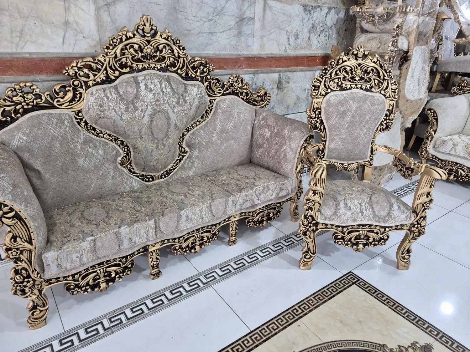 مبل سلطنتی ۹نفره تمام چوب راش طرح آذربایجان|مبلمان خانگی و میز عسلی|تبریز, |دیوار