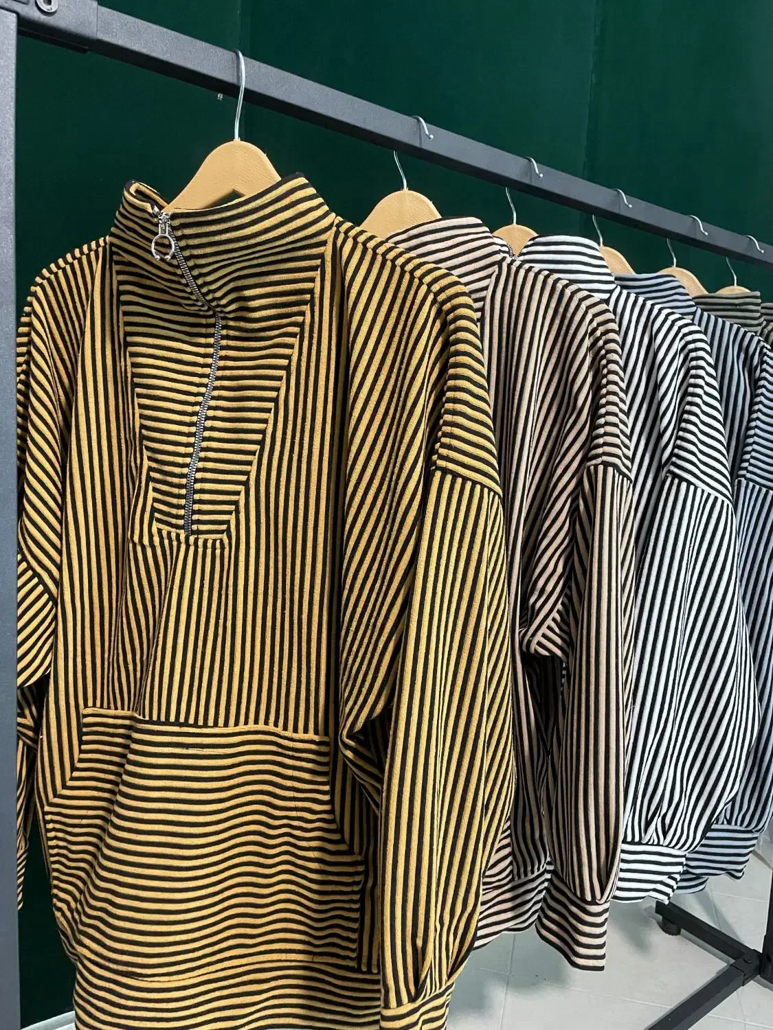 نیم زیپ راه راه فقط 398 هزار تومان|لباس|فردیس, فردیس|دیوار