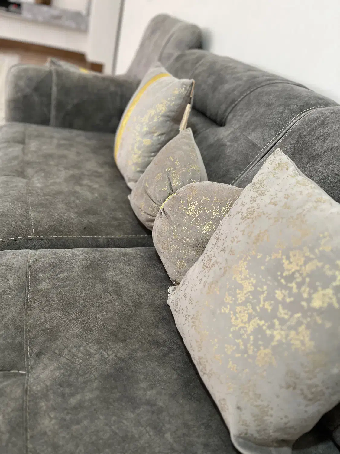 کوسن کاملا سالم|رختخواب، بالش، پتو|کوهدشت, |دیوار