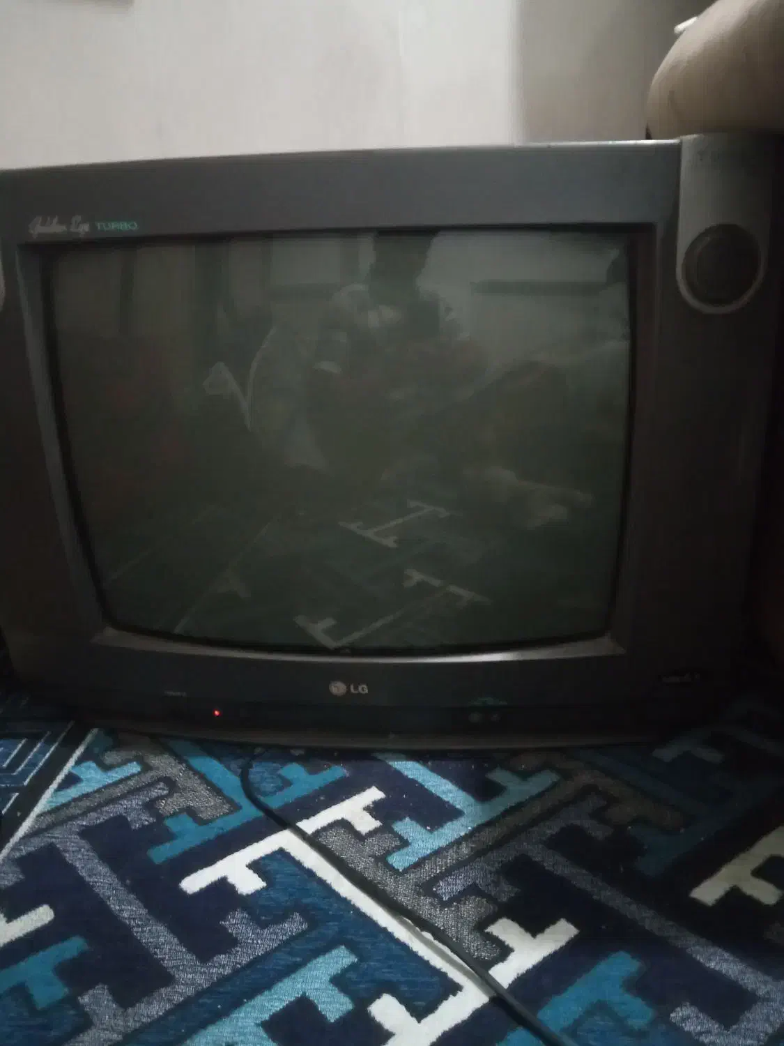 تلوزیون ال جی قدیمی|تلویزیون و پروژکتور|بندر ماهشهر, |دیوار