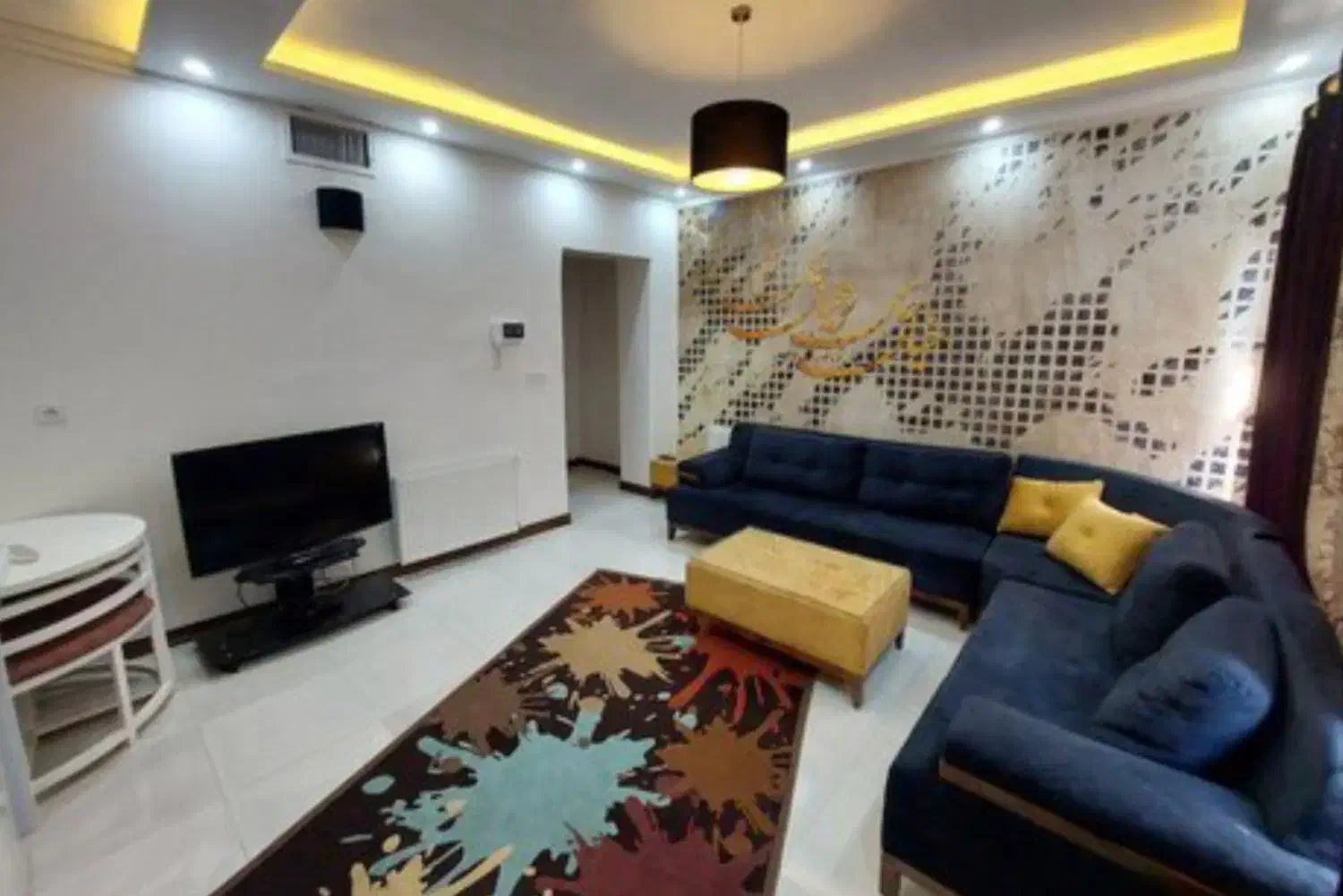 منزل مبله تمیز لوکس صلح/پاییز/فرگاز/والفجر/پارسه|اجارهٔ کوتاه‌مدت آپارتمان و سوئیت|شیراز, شاه قلی بیگی|دیوار