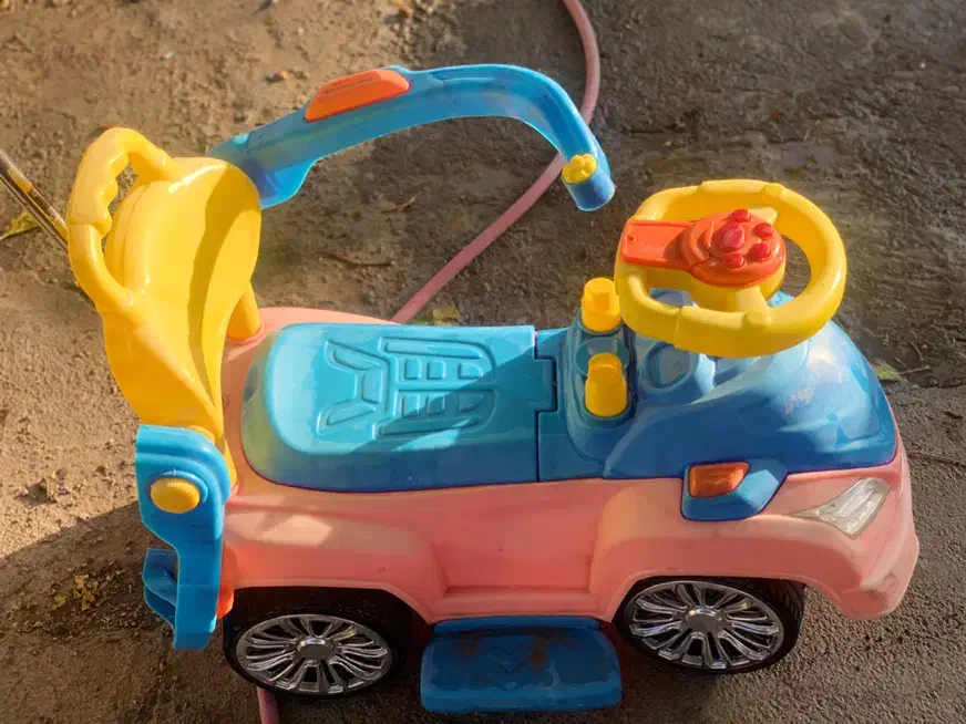 چهار چرخ|اسباببازی بچه|تربتحیدریه, ۴۵ متری|دیوار