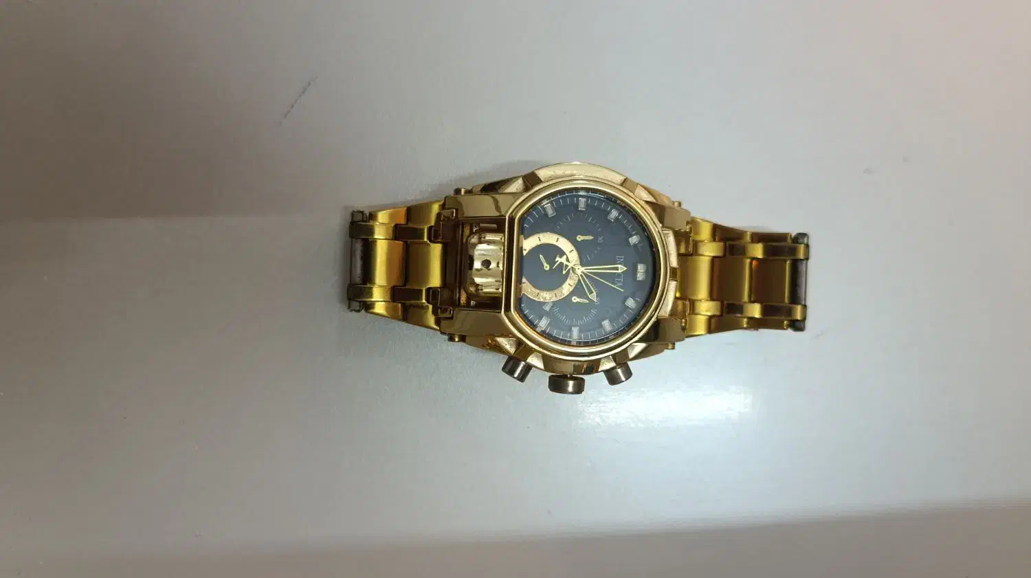 ساعت مچی|ساعت|قم, قلعه کامکار|دیوار