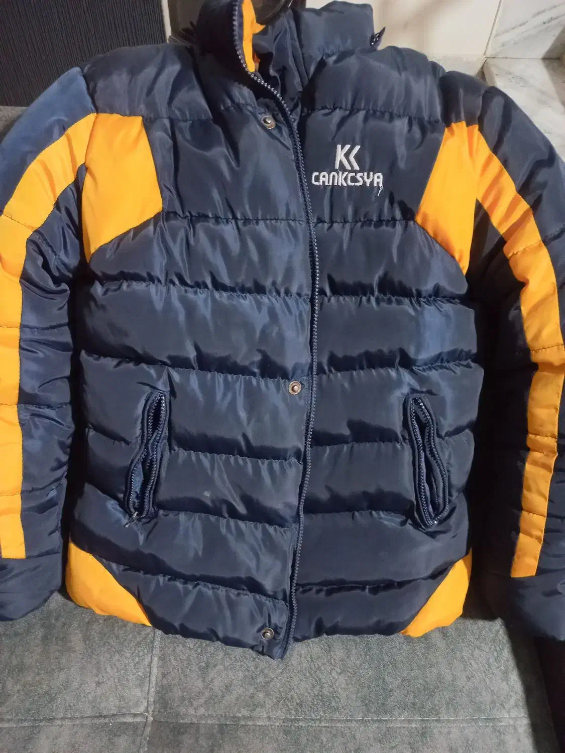 کاپشن پسرانه عالی|کفش و لباس بچه|شاهینشهر, بوستان حافظ|دیوار