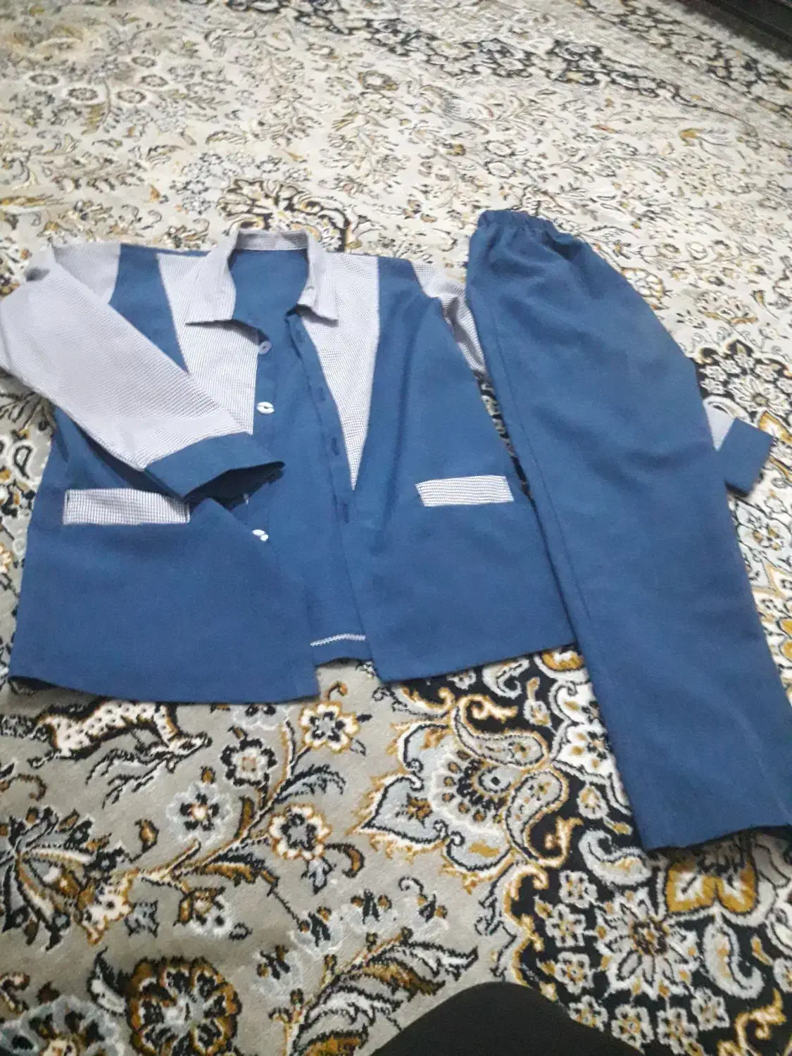 فرم مدرسه نو نو،برای سن ۹ تا ۱۲ سال|لباس|ایذه, |دیوار