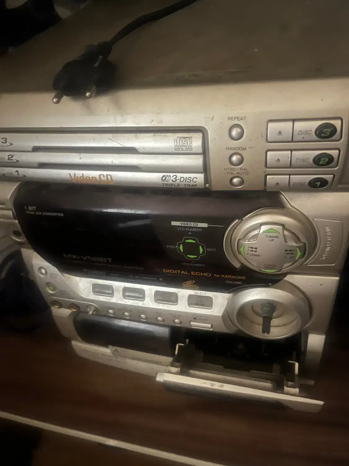 ضبط قدیمی ۲ باند ۳ cd|سیستم صوتی خانگی|کوه چنار, |دیوار