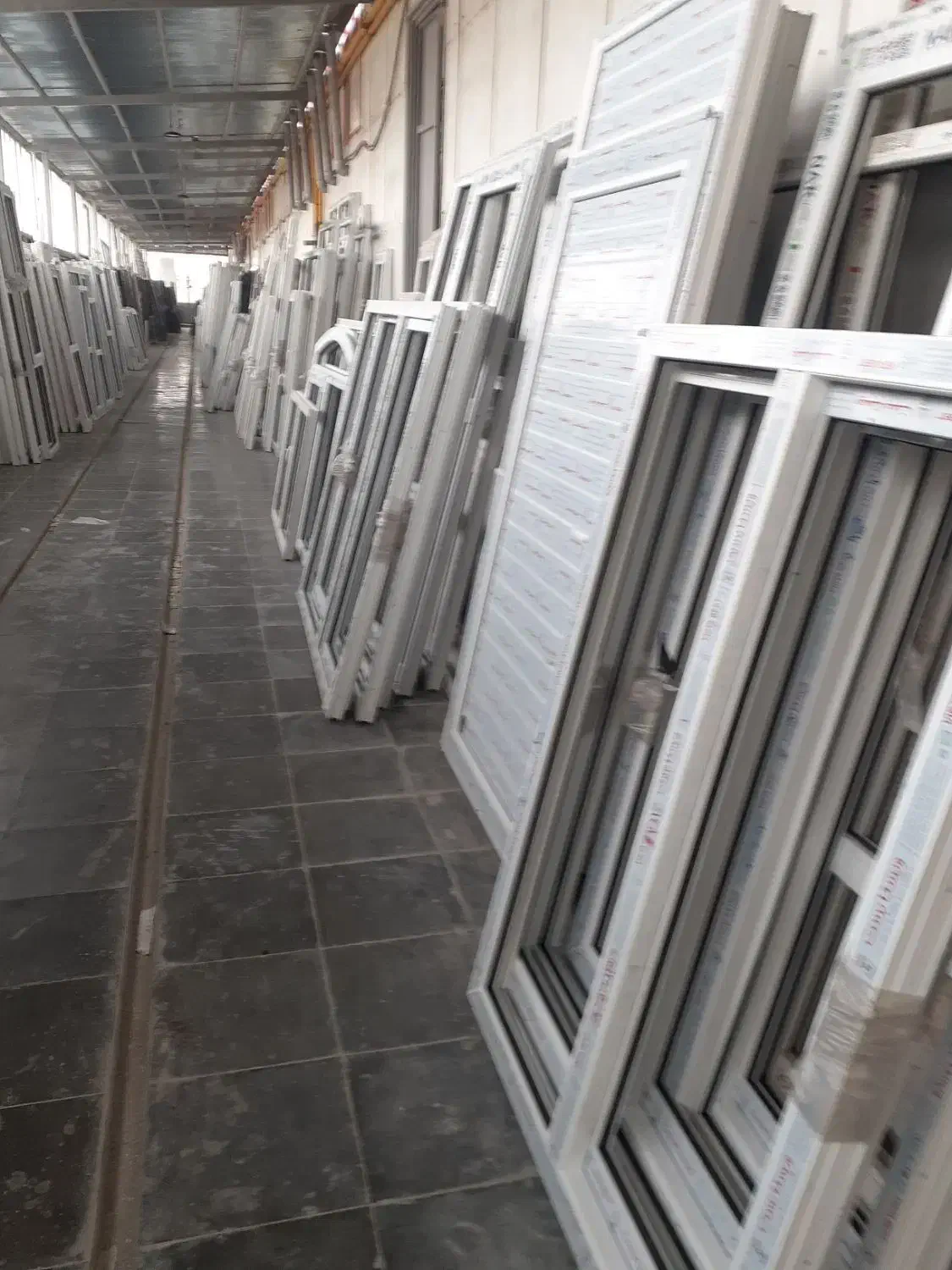 تولید تعمیرات و نصاب حرفه ای در وپنجره pvc|خدمات پیشه و مهارت|مشهد, سیس‌آباد|دیوار