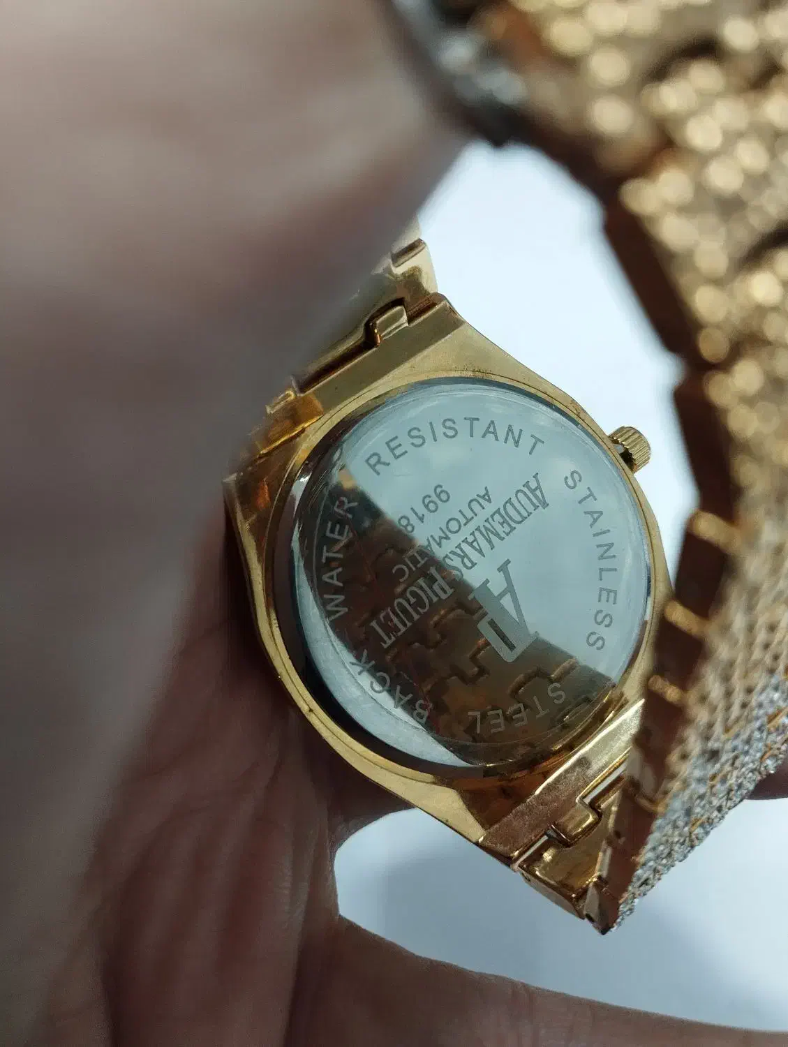 دوعدد ساعت نبضی و باطری خور|ساعت|اصفهان, امیرعرب|دیوار