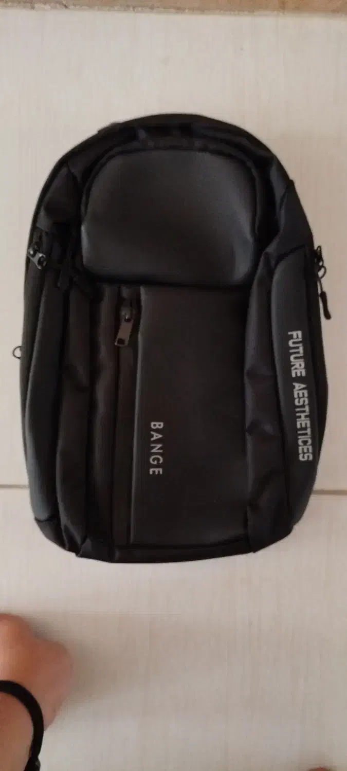 بادی یک|کیف، کفش، کمربند|گلپایگان, |دیوار