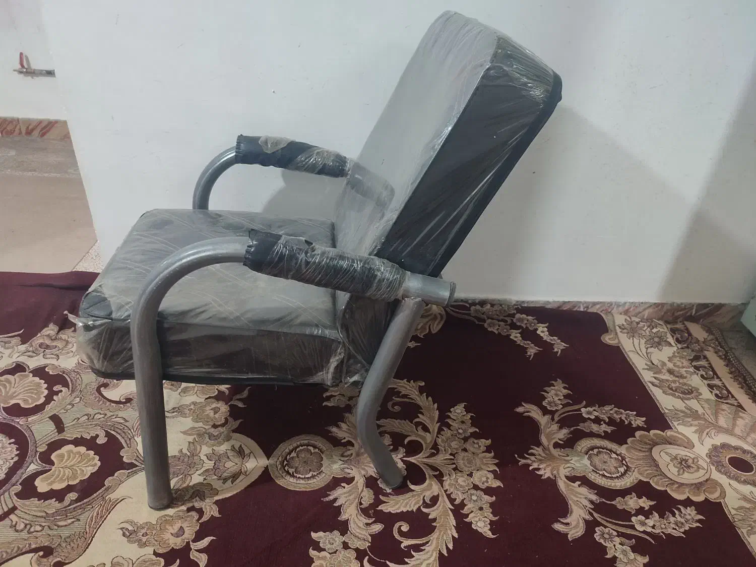 صندلی|مبلمان اداری|گنبد کاووس, |دیوار