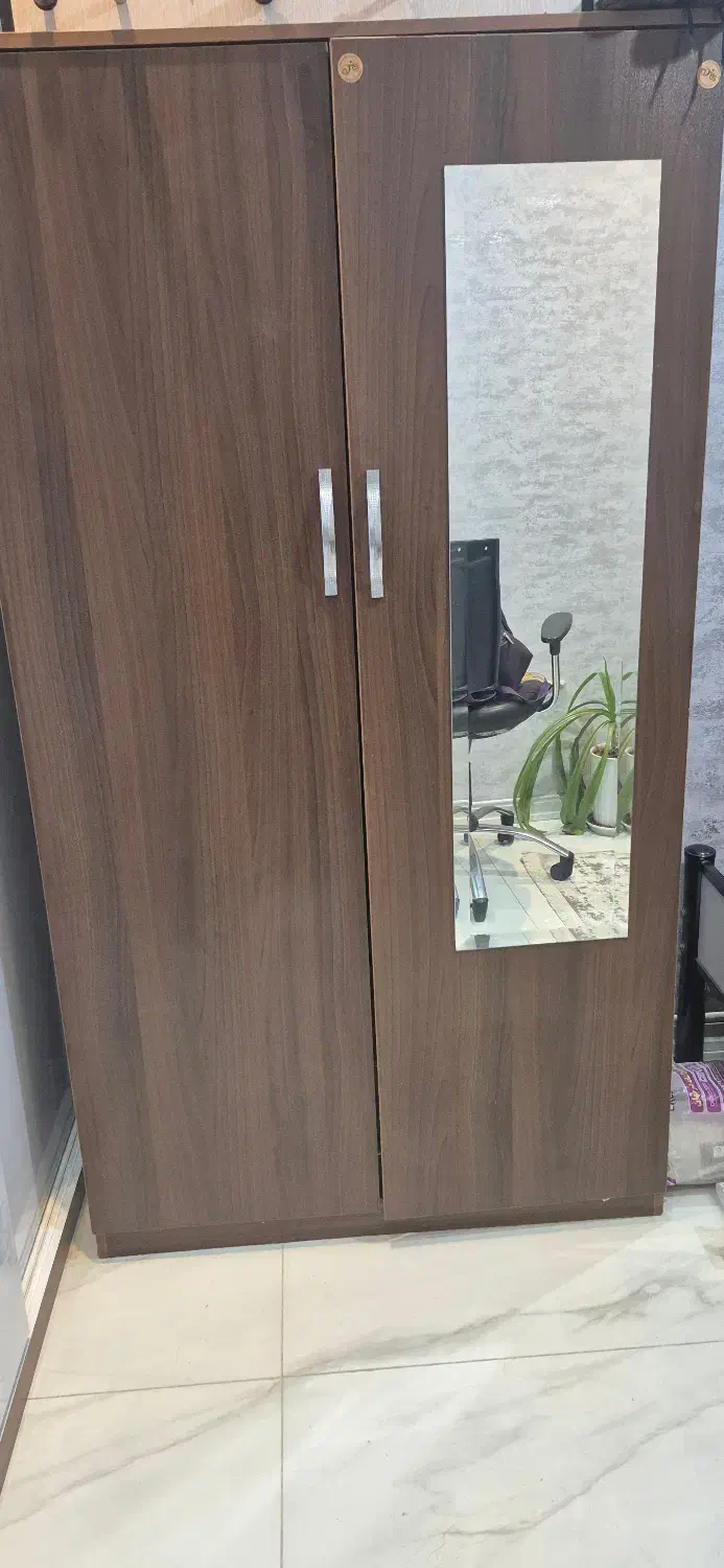 کمدلباس|تخت و سرویس خواب|اصفهان, تیران|دیوار