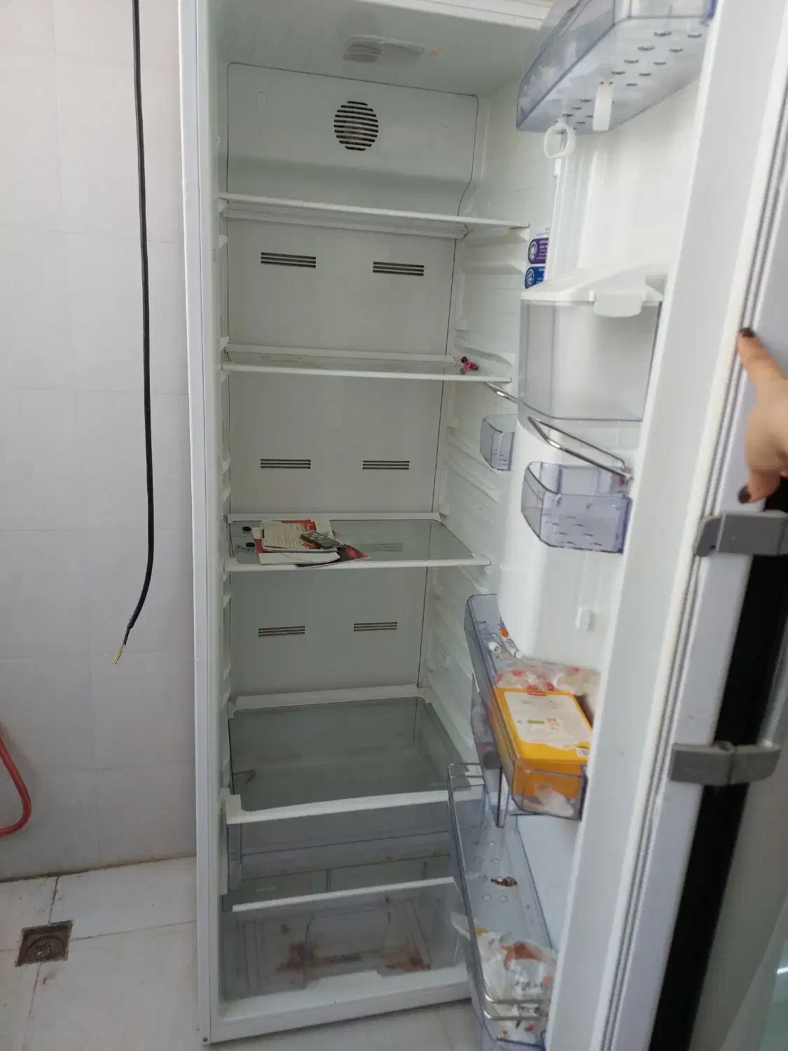 یخچال|یخچال و فریزر|شاهین‌شهر, عطار|دیوار