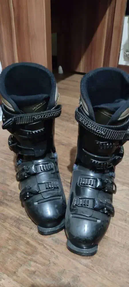 چوب اسکی آلپایین به همراه لباس و بوت|ورزشهای زمستانی|تهران, جنتآباد جنوبی|دیوار