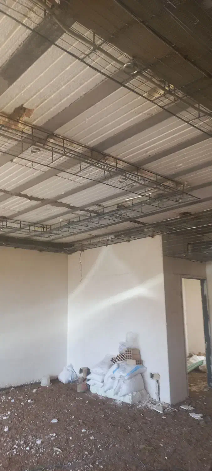 برق کار|خدمات پیشه و مهارت|ابهر, |دیوار