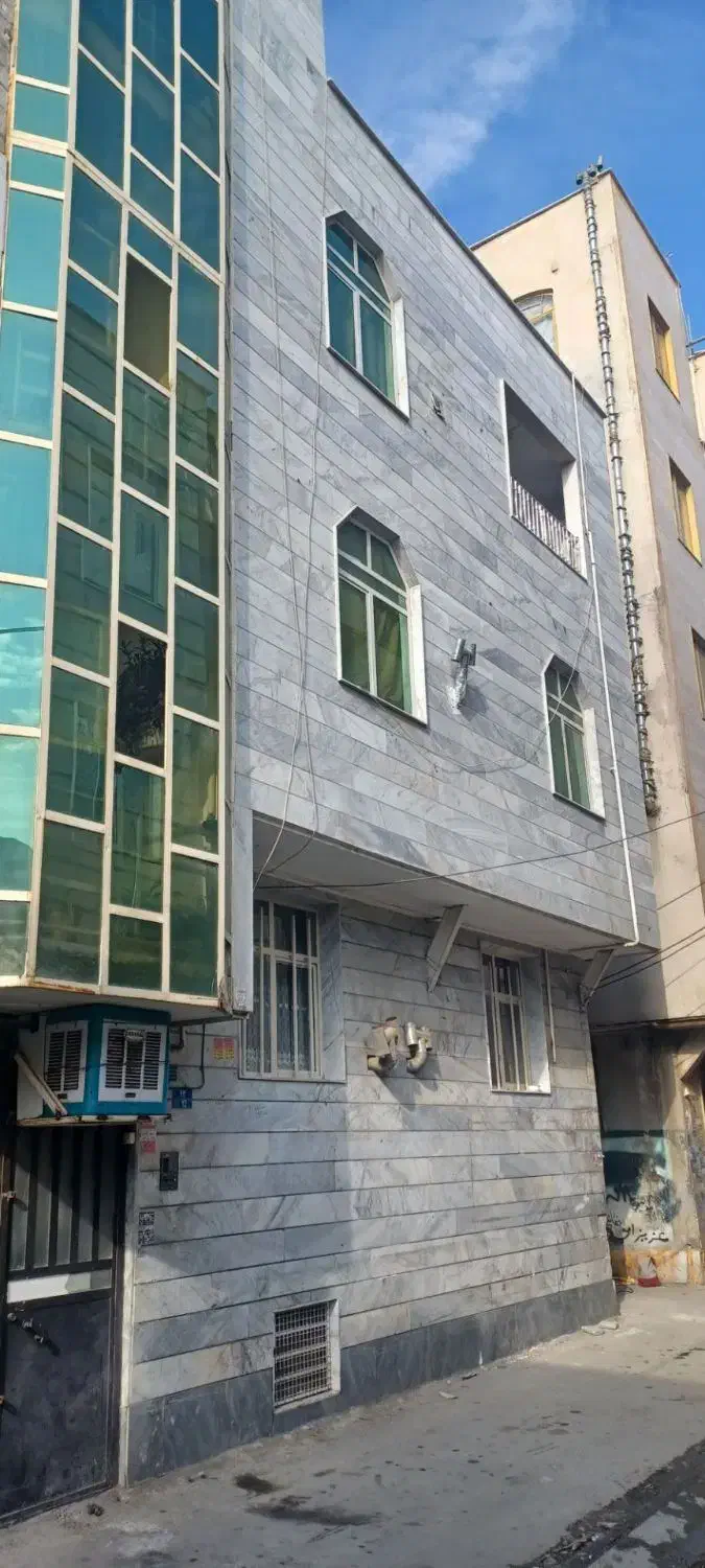طبقه اول دو نبش غرق نور مارلیک سراسیاب کرج ملارد|فروش آپارتمان|ملارد, |دیوار