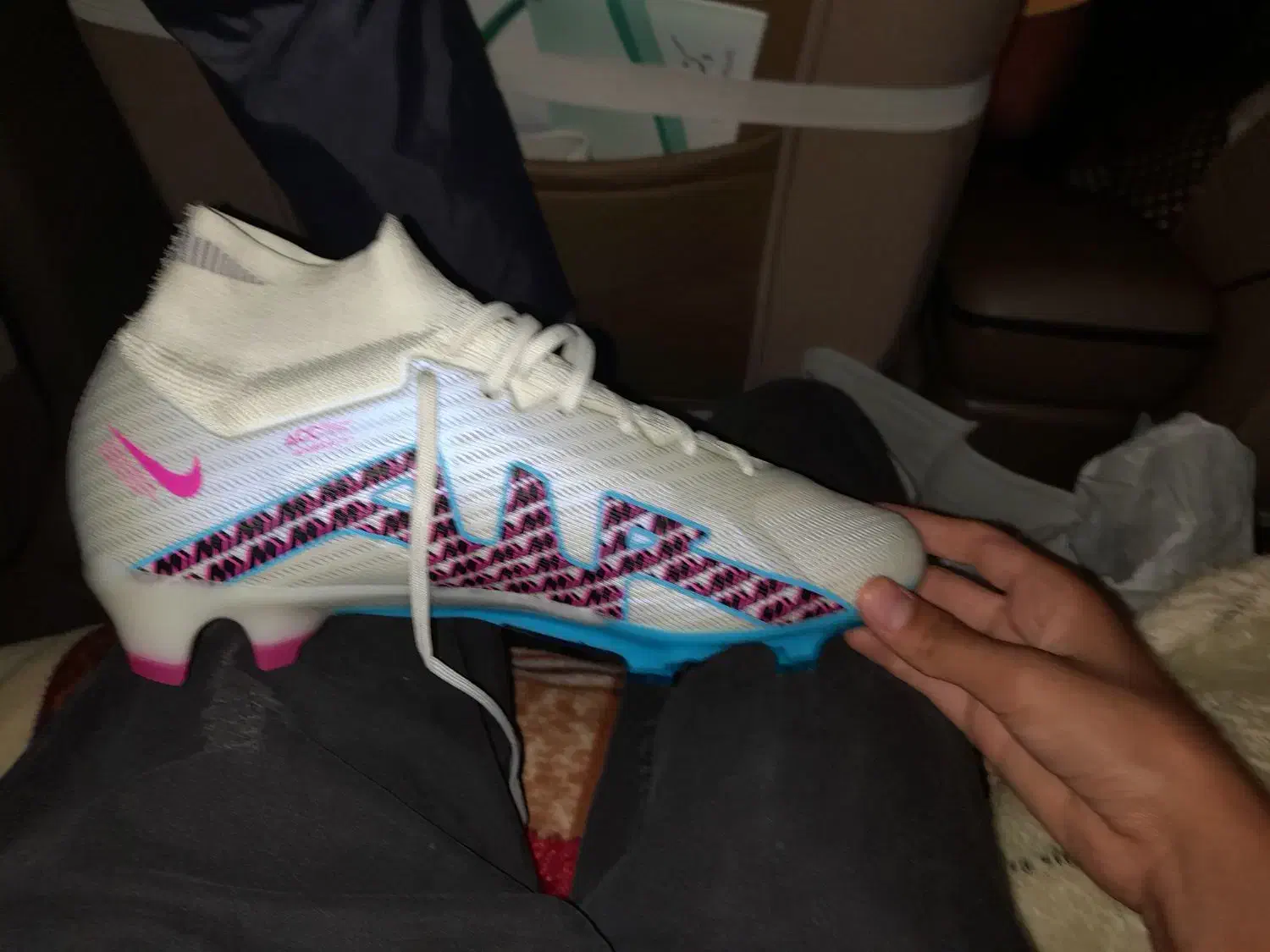 کفش ،کتونی فوتبال چمن|تجهیزات ورزشی|ابهر, |دیوار