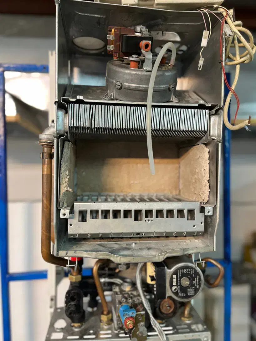 تعمیرات تخصصی پکیج وآبگرمکن|خدمات پیشه و مهارت|شاهینشهر, فردوسی|دیوار