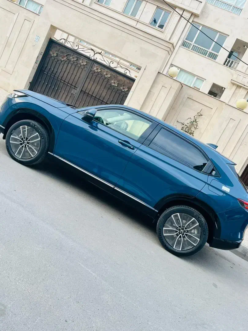 هوندا HRv 2025|خودرو کلاسیک|مشهد, حسینآباد|دیوار