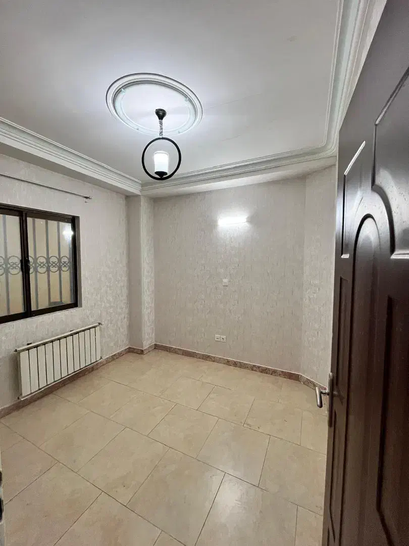 ۱۴۰متر/۳خواب/فول امکانات/خوش نقشه و شیک|فروش آپارتمان|تنکابن, |دیوار