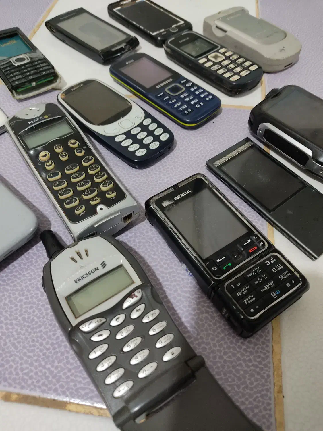 گوشی مبایل نوکیا سونی اریکسون سامسونگ ساده|موبایل|کبودرآهنگ, |دیوار