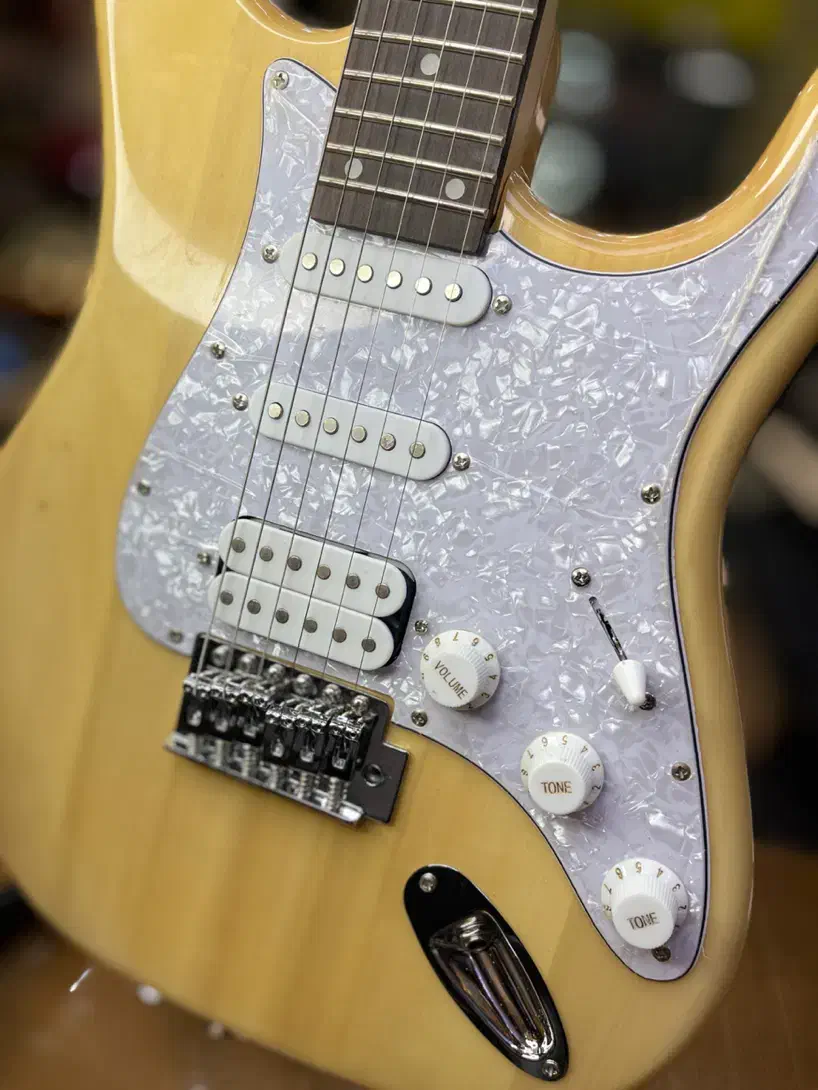 گیتار الکتریک آیبانز آکبند|گیتار، بیس، امپلیفایر|تهران, افسریه شمالی|دیوار